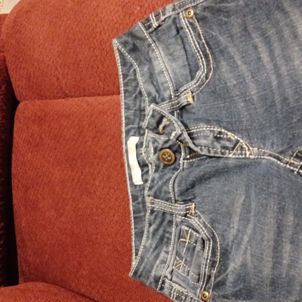 Jeans - Picture 3 of 4